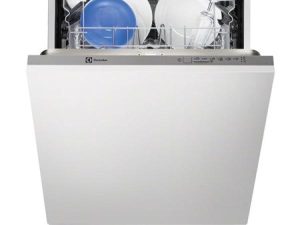 May-rua-bat-Electrolux-duoc-ua-chuong-boi-thiet-ke-toi-gian-va-sang-trong