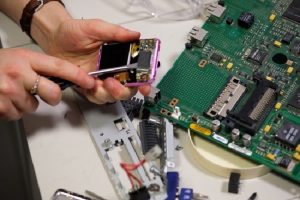 Viec-hong-mach-dan-den-phai-thay-bang-mach-xuat-phat-tu-rat-nhieu-nguyen-nhan-khac-nhau